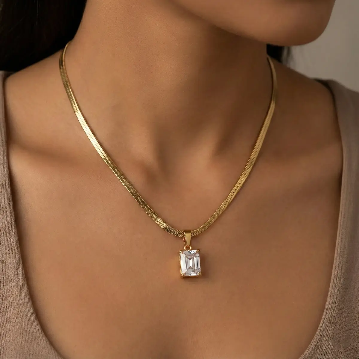 Emerald Glow Solitaire Necklace