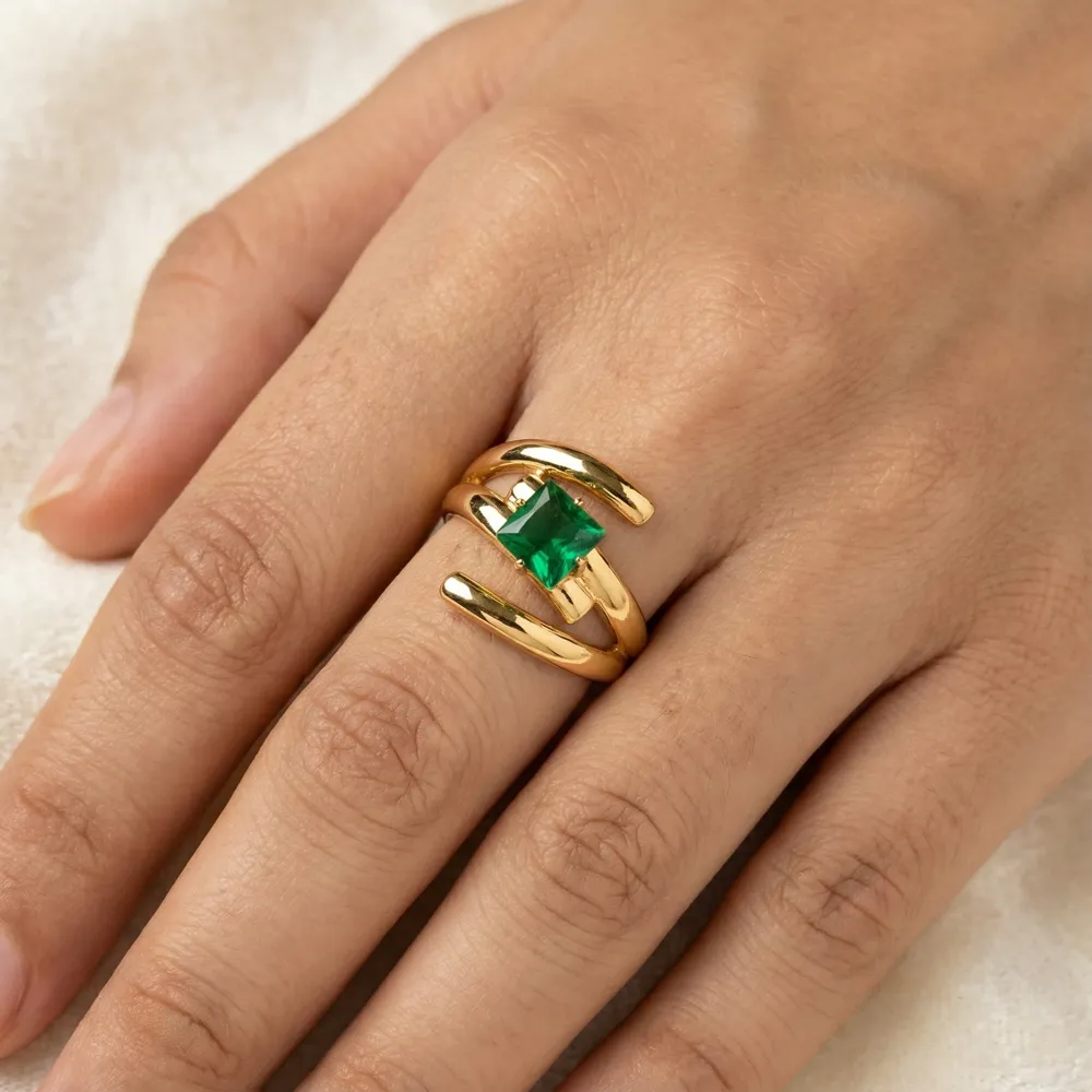Royal Green Stone Adjustable Ring